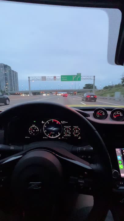 Indo pra algum evento! Nissan Z e Supra widebody Hks