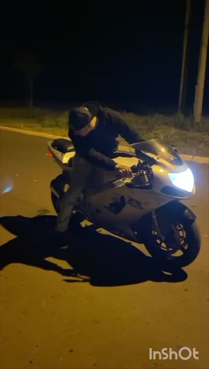 Burnout queime o pneu ,não sua alma!
