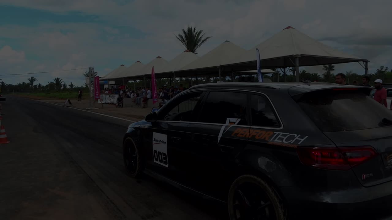 gol 4x4 vs audi rs3